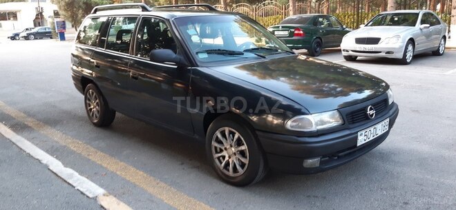 Opel Astra 1995, 420,000 km - 1.6 l - Sumqayıt