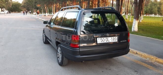 Opel Astra 1995, 420,000 km - 1.6 l - Sumqayıt