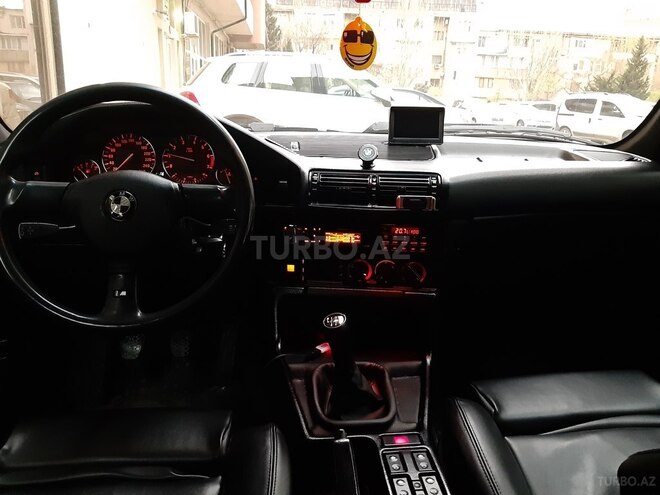 BMW 520 1991, 378,000 km - 2.0 l - Bakı