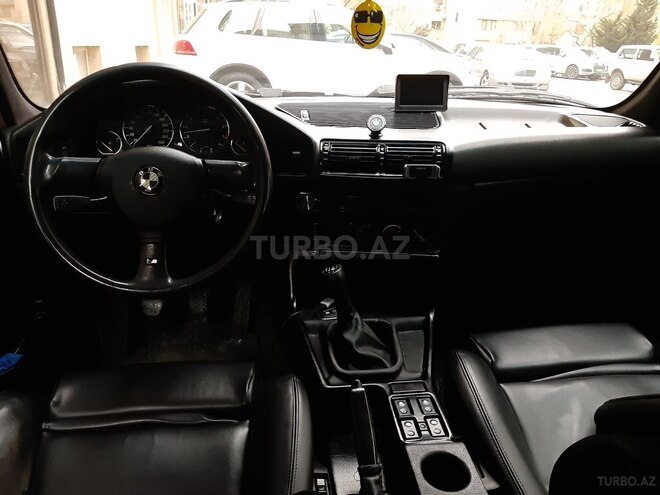 BMW 520 1991, 378,000 km - 2.0 l - Bakı