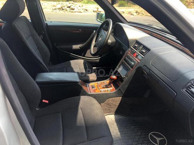 Mercedes C 240 1999, 140,000 km - 2.4 л - Bakı