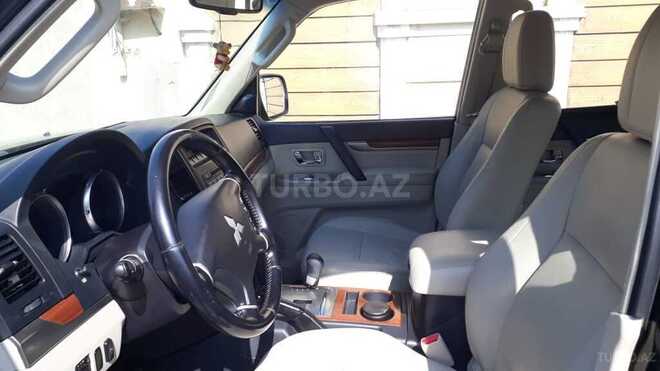 Mitsubishi Pajero 2007, 129,000 km - 3.0 l - Bakı