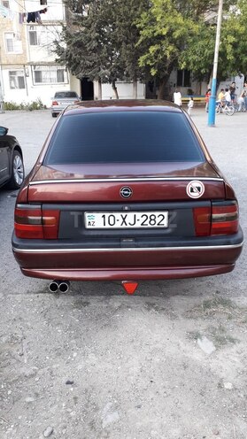 Opel Vectra 1994, 290,000 km - 2.0 l - Bakı