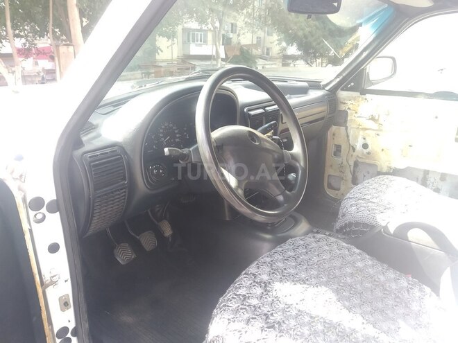 GAZ 31105 2006, 97,700 km - 2.4 l - Bakı