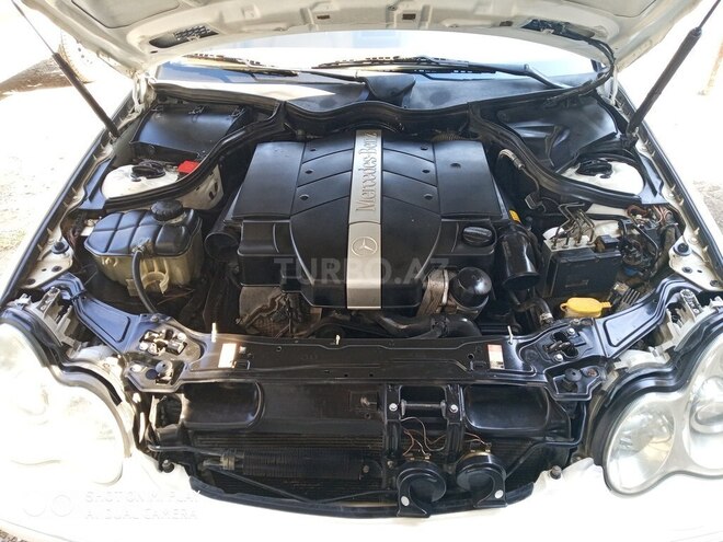 Mercedes C 240 2002, 260,000 km - 2.6 л - Gəncə
