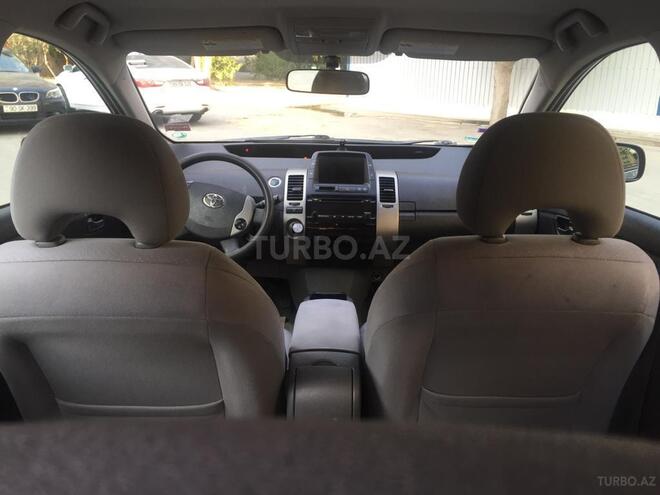 Toyota Prius 2009, 180,000 km - 1.5 л - Bakı