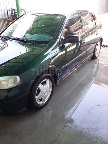 Opel Astra 2000, 300,000 km - 1.6 л - Göygöl