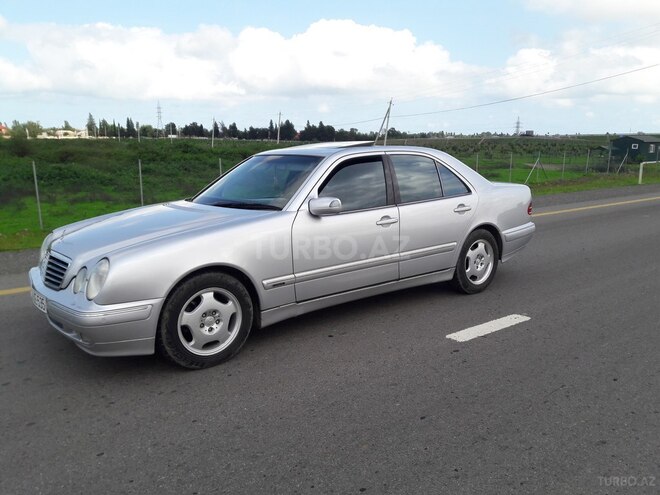 Mercedes E 320 2001, 259,127 km - 3.2 l - Lənkəran
