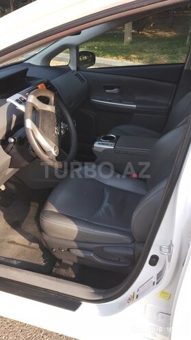 Toyota Prius V 2012, 169,000 km - 1.8 л - Bakı