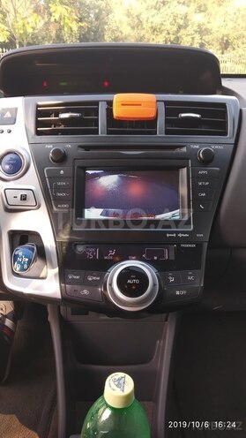 Toyota Prius V 2012, 169,000 km - 1.8 л - Bakı
