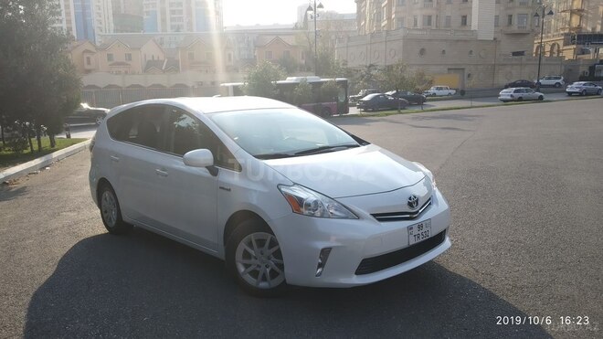 Toyota Prius V 2012, 169,000 km - 1.8 л - Bakı