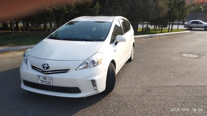 Toyota Prius V 2012, 169,000 km - 1.8 л - Bakı