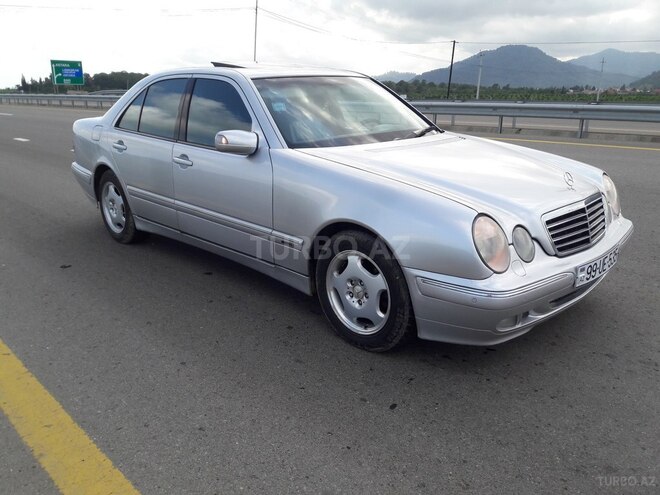 Mercedes E 320 2001, 259,127 km - 3.2 l - Lənkəran