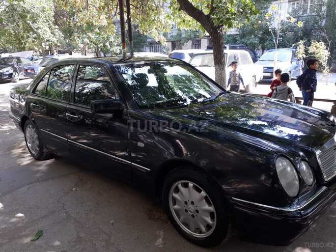 Mercedes E 230 1997, 338,000 km - 2.3 l - Bakı