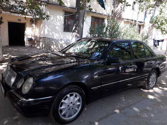 Mercedes E 230 1997, 338,000 km - 2.3 l - Bakı