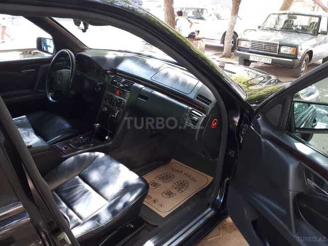 Mercedes E 230 1997, 338,000 km - 2.3 l - Bakı
