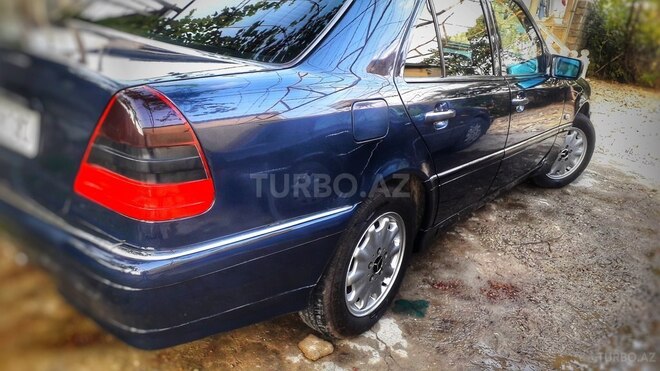 Mercedes C 200 1998, 300,000 km - 2.0 l - Bakı