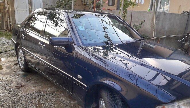 Mercedes C 200 1998, 300,000 km - 2.0 l - Bakı