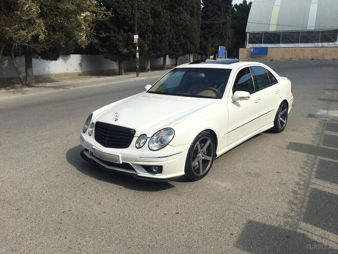 Mercedes E 350 2006, 230,000 km - 3.5 l - Bakı