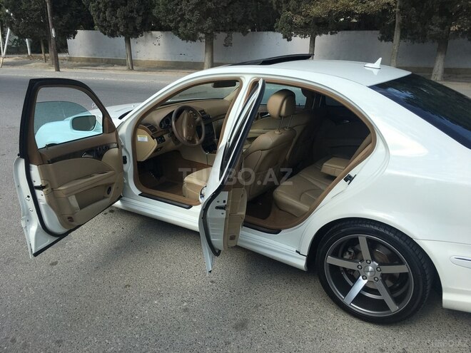 Mercedes E 350 2006, 230,000 km - 3.5 l - Bakı