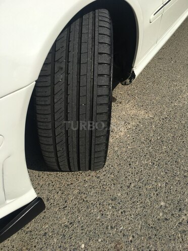 Mercedes E 350 2006, 230,000 km - 3.5 l - Bakı