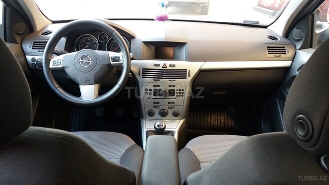 Opel Astra 2010, 169,000 km - 1.3 l - Xırdalan