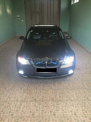 BMW 330 2006, 208,000 km - 3.0 l - Gəncə