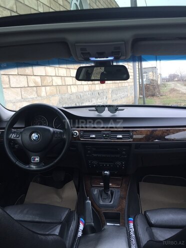 BMW 330 2006, 208,000 km - 3.0 l - Gəncə