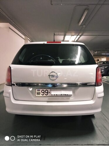 Opel Astra 2010, 168,000 km - 1.3 l - Bakı