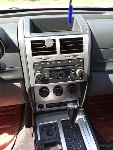Dodge Nitro 2007, 198,000 km - 2.8 l - Qusar