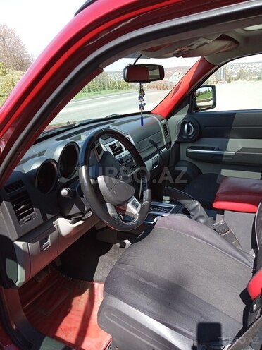 Dodge Nitro 2007, 198,000 km - 2.8 l - Qusar
