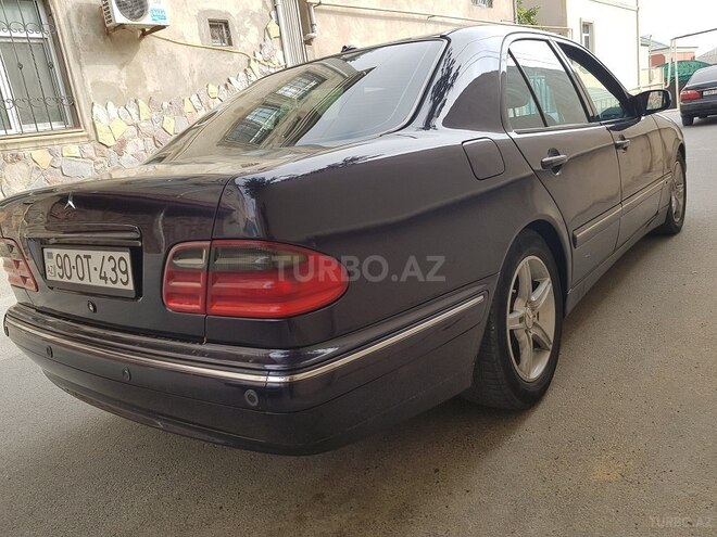 Mercedes E 270 1999, 339,100 km - 2.7 l - Bakı