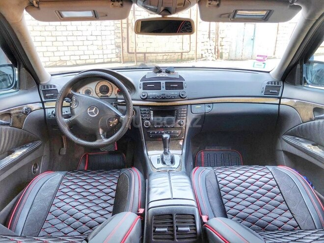 Mercedes E 320 2004, 250,000 km - 3.2 l - Bakı