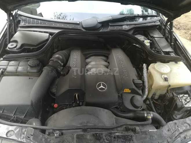 Mercedes C 280 1998, 247,165 km - 2.8 l - Naftalan
