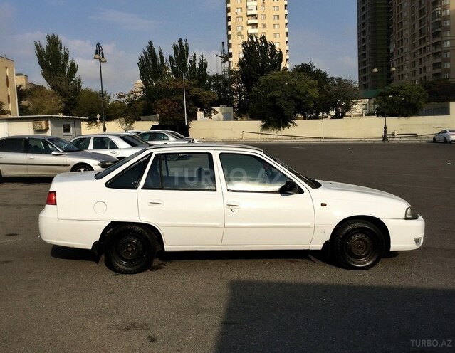 Daewoo Nexia 2009, 370,000 km - 1.5 l - Bakı