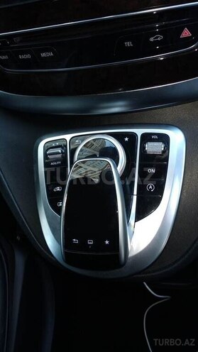 Mercedes V 220 2014, 148,500 km - 2.2 л - Bakı