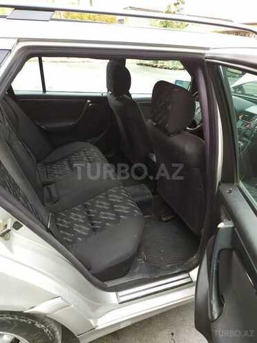Mercedes C 220 2000, 330,000 km - 2.2 л - Bakı
