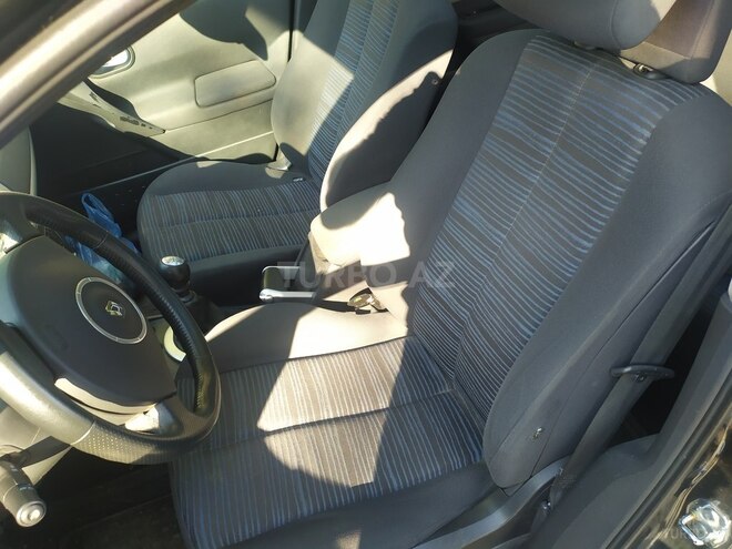 Renault Megane 2007, 181,000 km - 1.9 л - Şəki