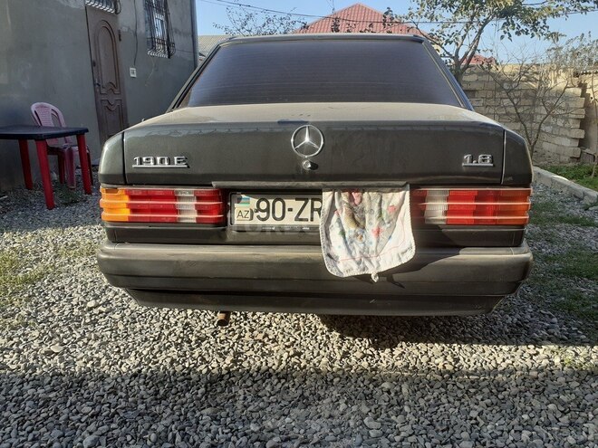 Mercedes 190 1991, 123,543 km - 1.8 l - Sumqayıt