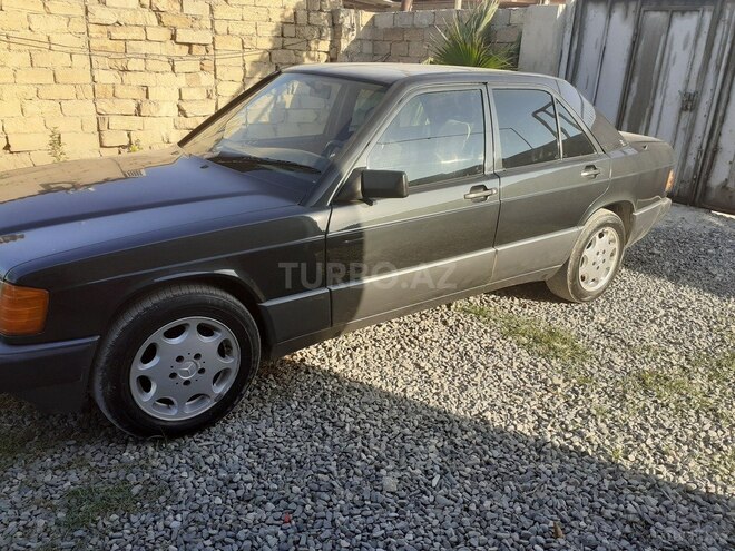 Mercedes 190 1991, 123,543 km - 1.8 l - Sumqayıt