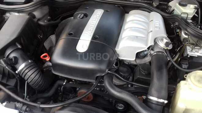 Mercedes E 220 1999, 280,000 km - 2.2 l - Bakı
