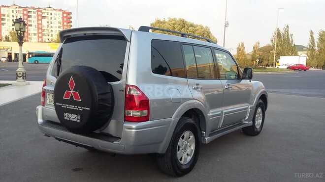 Mitsubishi Pajero 2003, 170,000 km - 3.0 l - Sumqayıt