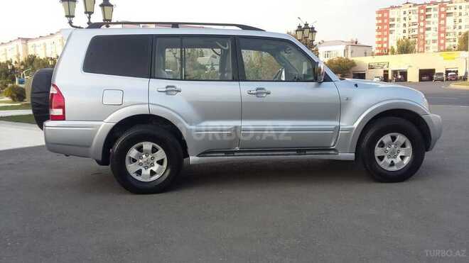Mitsubishi Pajero 2003, 170,000 km - 3.0 l - Sumqayıt