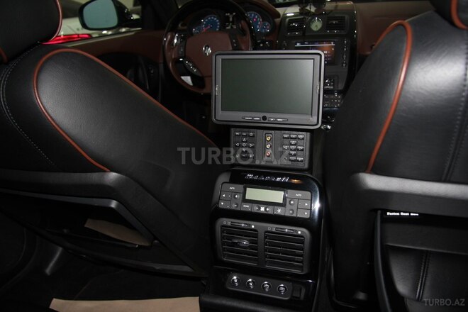 Maserati Quattroporte 2013, 25,000 km - 4.7 l - Bakı