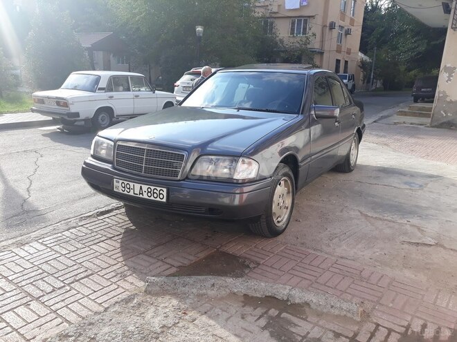 Mercedes C 180 1995, 394,000 km - 1.8 л - Bakı