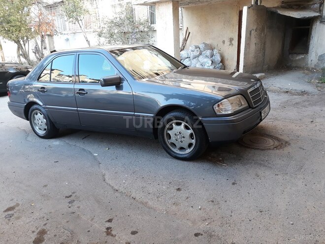 Mercedes C 180 1995, 394,000 km - 1.8 л - Bakı