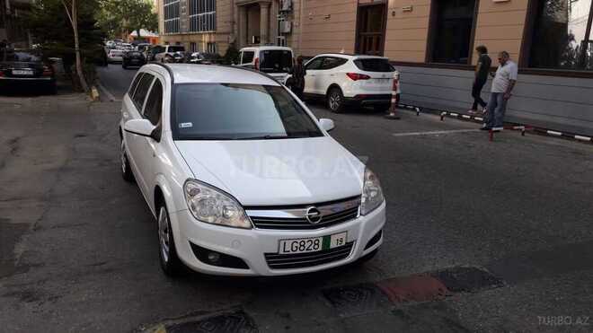 Opel Astra 2009, 215,000 km - 1.3 l - Bakı