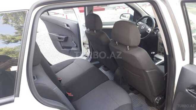 Opel Astra 2009, 215,000 km - 1.3 l - Bakı