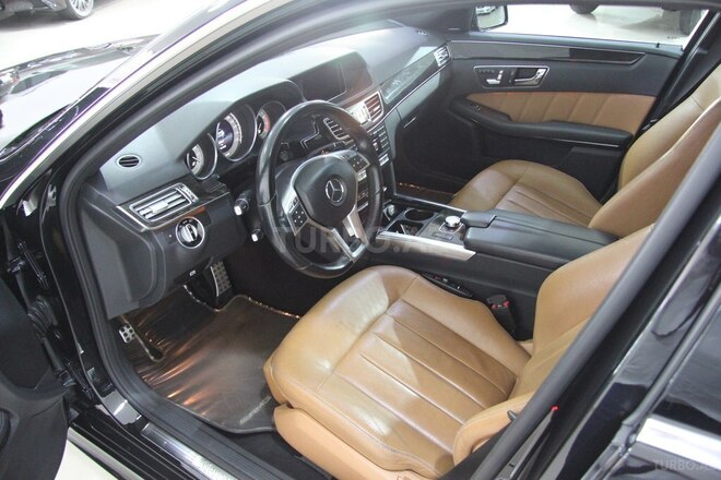 Mercedes E 300 2013, 160,000 km - 3.0 l - Bakı