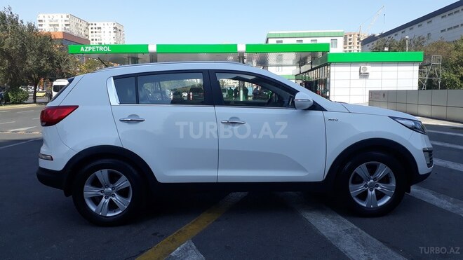 Kia Sportage 2011, 121,000 km - 2.0 л - Bakı